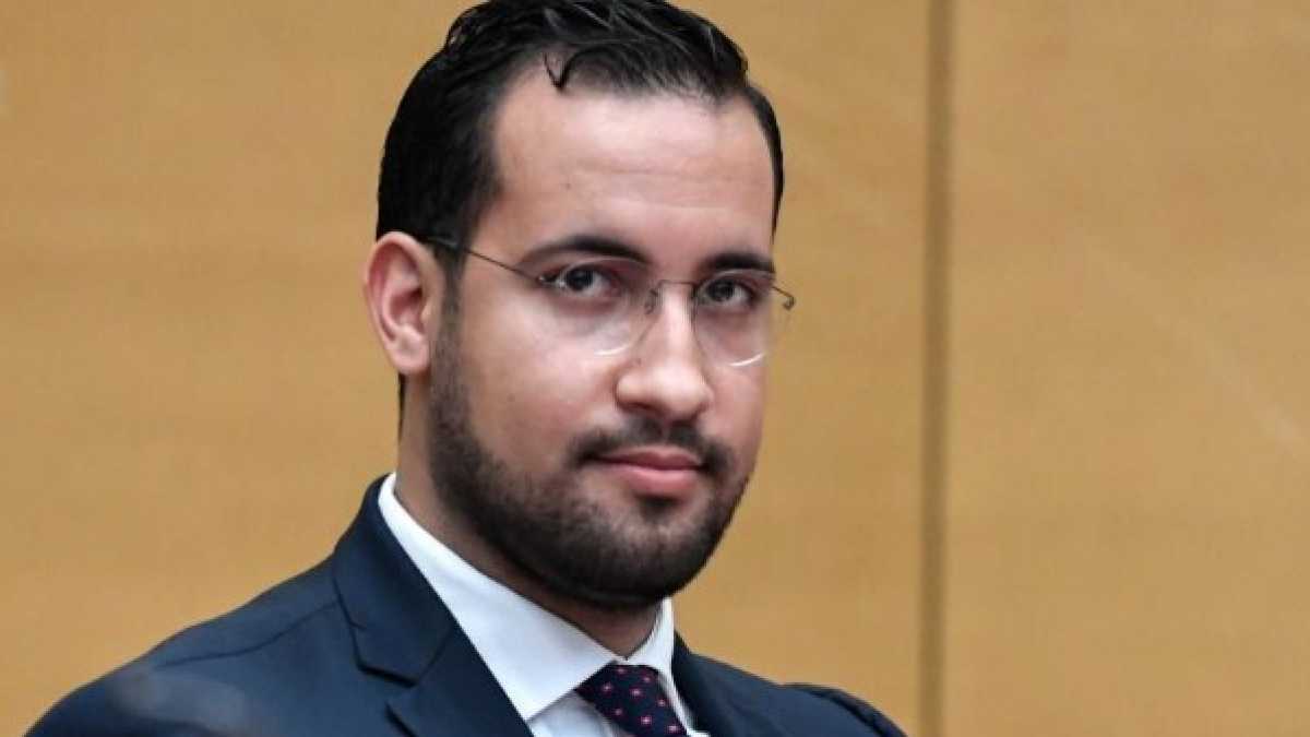 Immagine di Tutto quello che non torna nella versione di Benalla