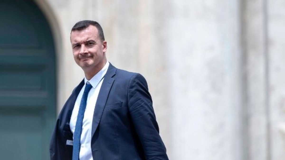 Immagine di Rocco Casalino contro il Mef