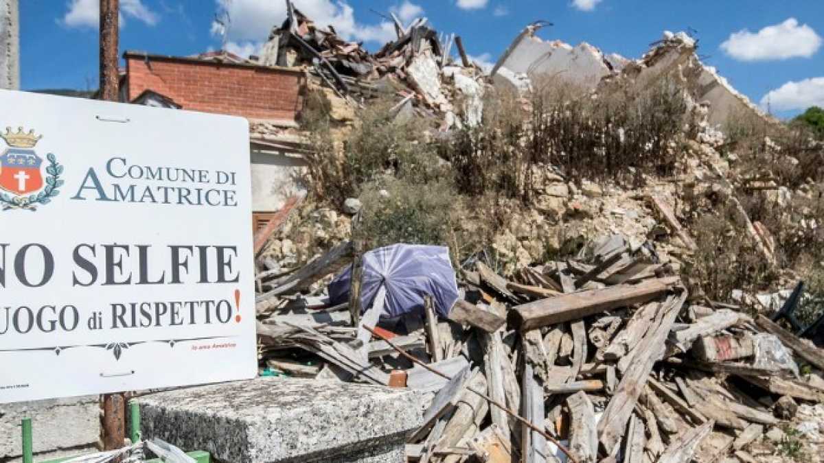 Immagine di Amatrice non c’è più, ma c’è ancora