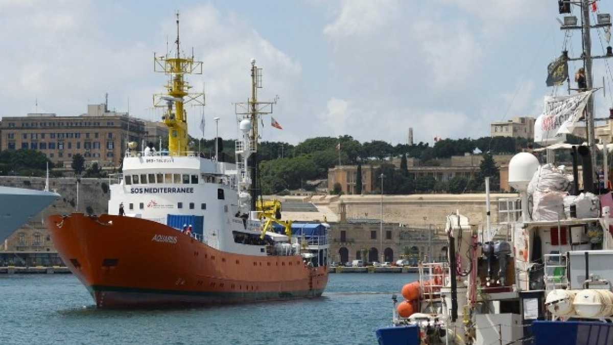 Immagine di "La Francia dice no" all'Aquarius