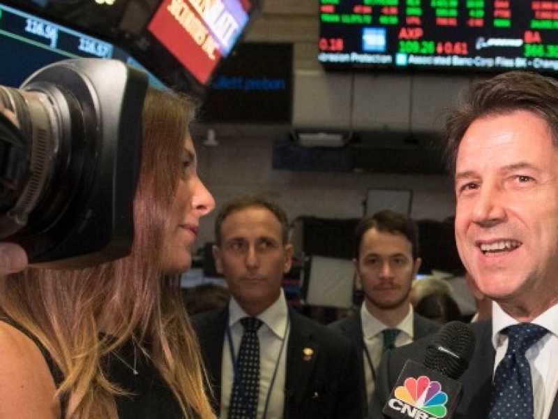 Il premier Giuseppe Conte a Wall Street. Foto LaPresse