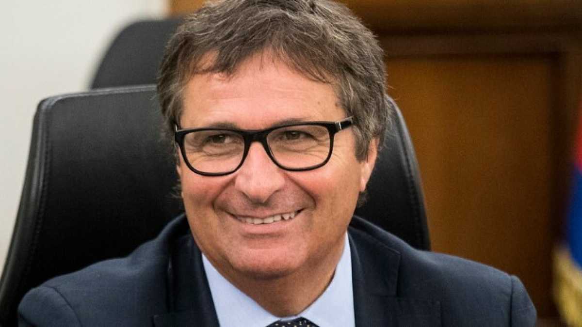 Immagine di Di Maio contro l'elezione di Ermini. Ma dimentica l'accordo con il Pd per portarlo al Csm