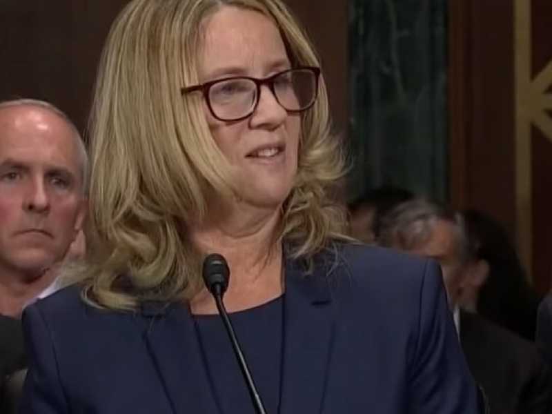 Christine Blasey Ford durante la deposizione in commissione Giustizia del Senato