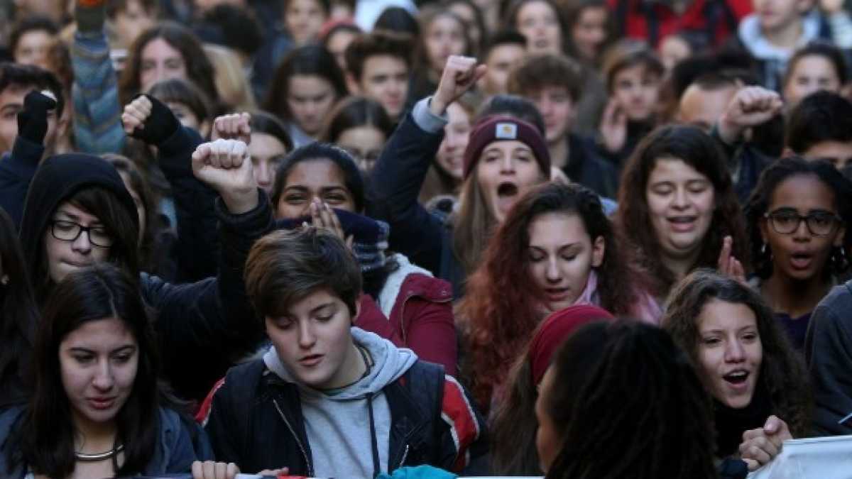 Immagine di Più giovani, più poveri