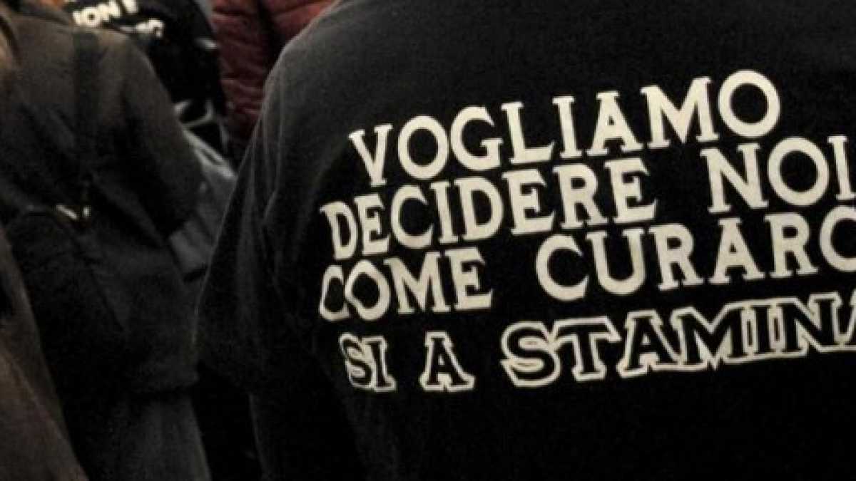 Immagine di Antiscientismo e demagogia: benvenuti nel bislacco mondo dei ciarlatani