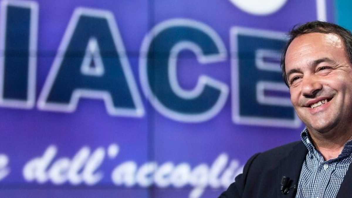 Immagine di Il sindaco di Riace è ai domiciliari