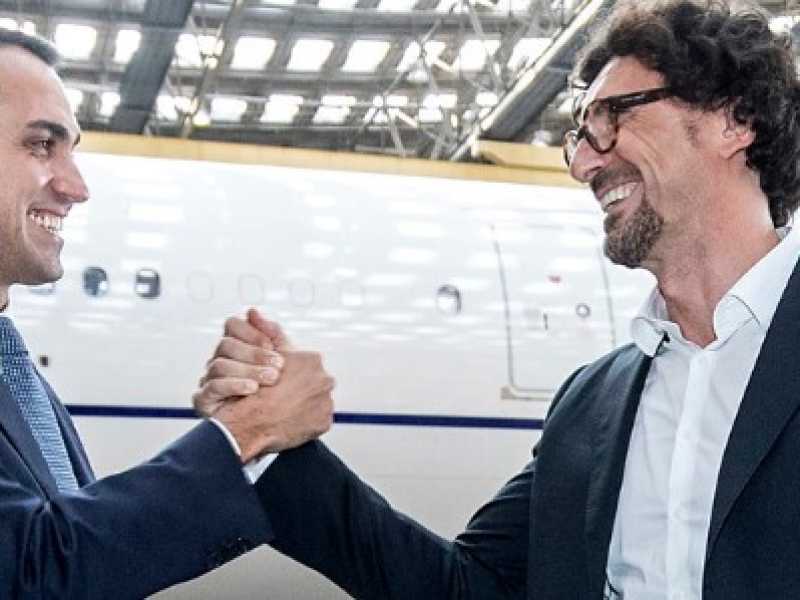 Luigi Di Maio e Danilo Toninelli (foto LaPresse)