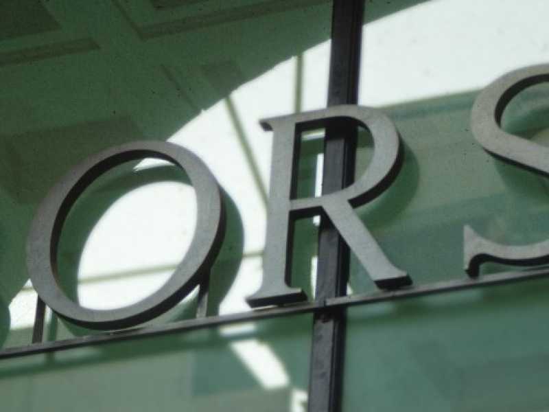Borsa nervosa in attesa del Def
