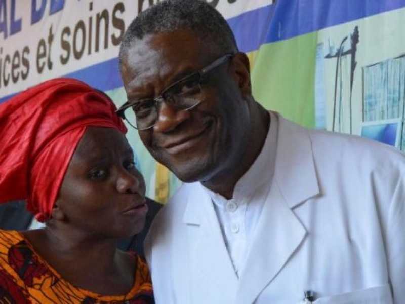 Il medico congolese Denis Mukwege vincitore del premio Nobel per la Pace (foto LaPresse)