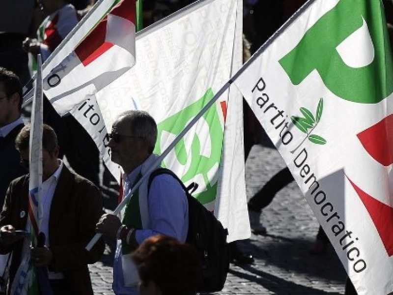 La manifestazione del Partito Democratico in piazza del Popolo a Roma (foto LaPresse)