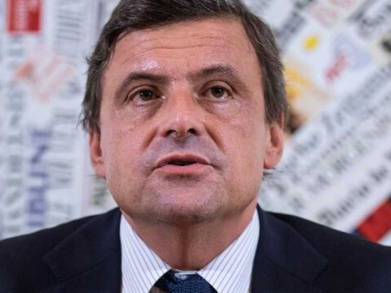 Carlo Calenda ha pubblicato il libro &ldquo;Orizzonti selvaggi. Capire la paura e ritrovare il coraggio&rdquo; (Foto LaPresse)