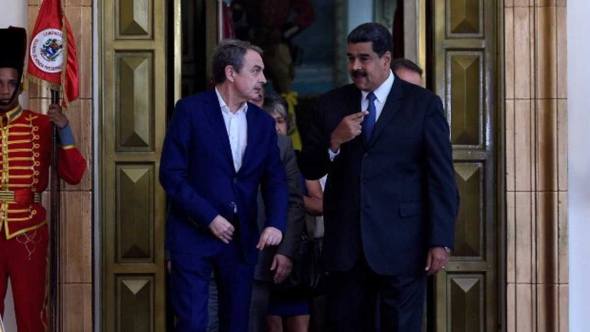Immagine di Zapatero, il grande fiancheggiatore di Maduro