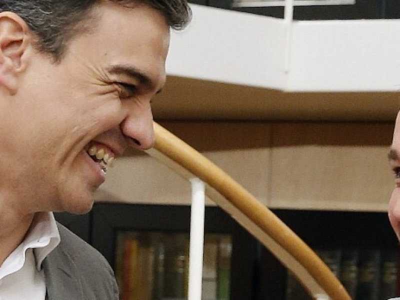 Pedro Sanchez incontra Pablo Iglesias a Madrid (foto LaPresse)