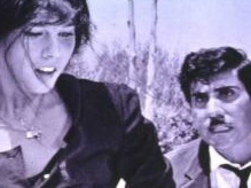 Una scena di Sedotta e abbandonata, un film italiano del 1964, diretto da Pietro Germi, interpretato da Stefania Sandrelli, Aldo Puglisi e Saro Urz&igrave;