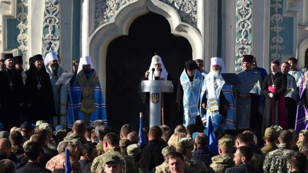 Immagine di Lo scisma dalla chiesa russa per Poroshenko è una vittoria in vista delle elezioni
