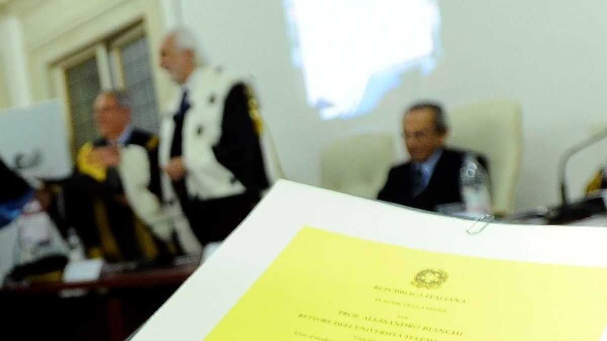 Immagine di Qualcuno chiami un dottore (di ricerca)!