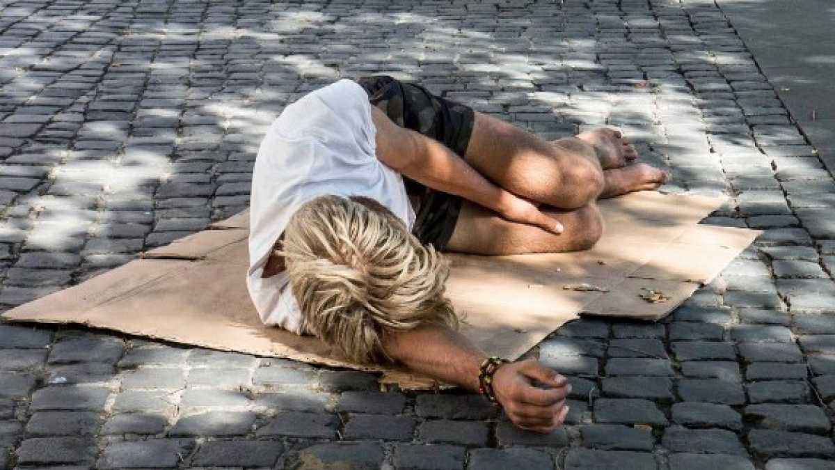Immagine di Per abolire la povertà il popolo compri i Buoni Patriottici Ordinari del Tesoro