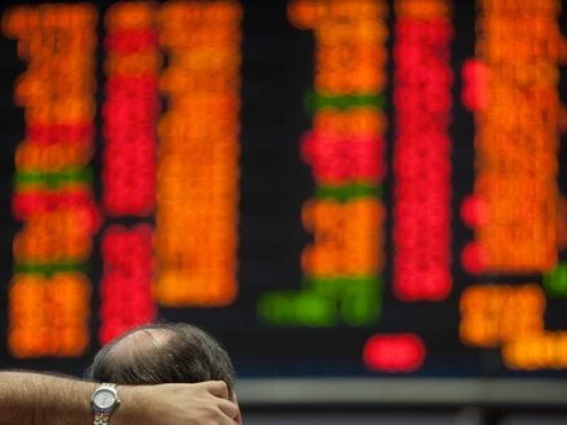 Lo scontro con Bruxelles fa volare lo spread