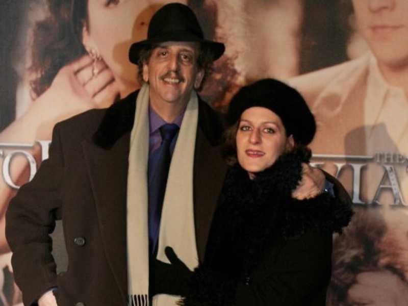 Il comico Flavio Bucci e compagna (Foto LaPresse)