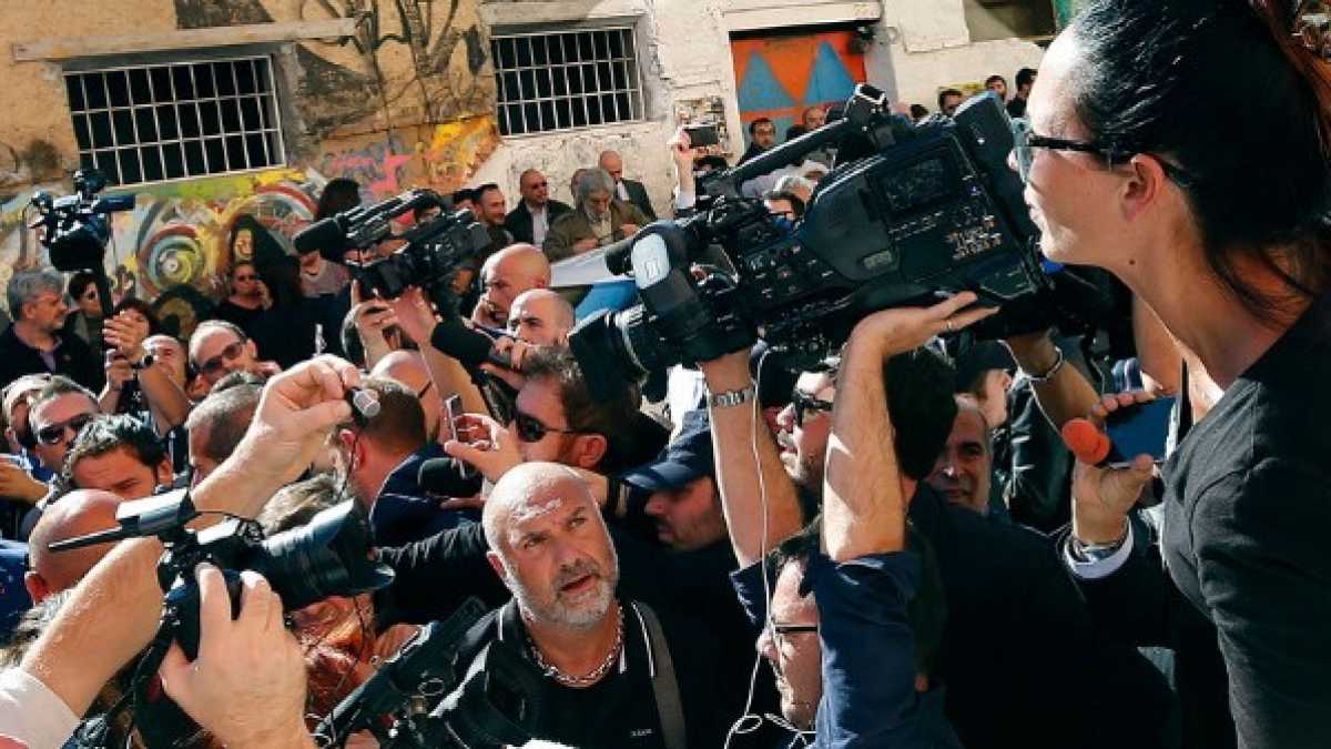 Immagine di Salvini accende una gazzarra tra tifosi attorno al dramma di Desirée