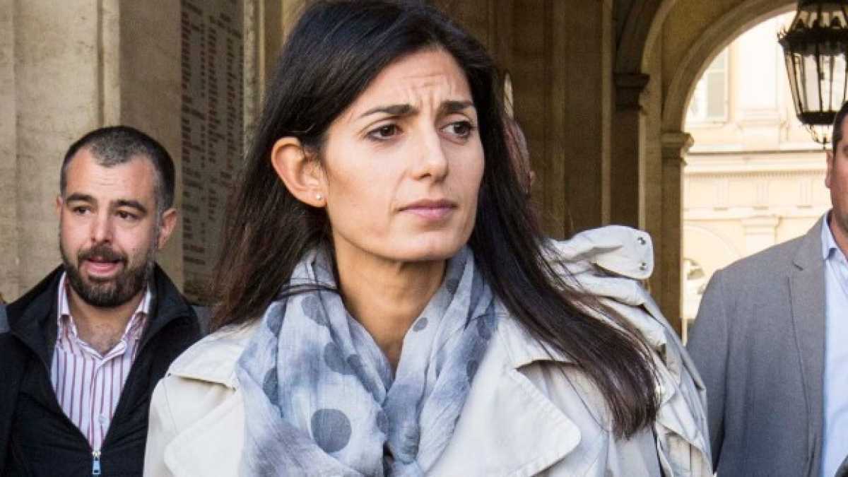 Immagine di Due fronti per Raggi