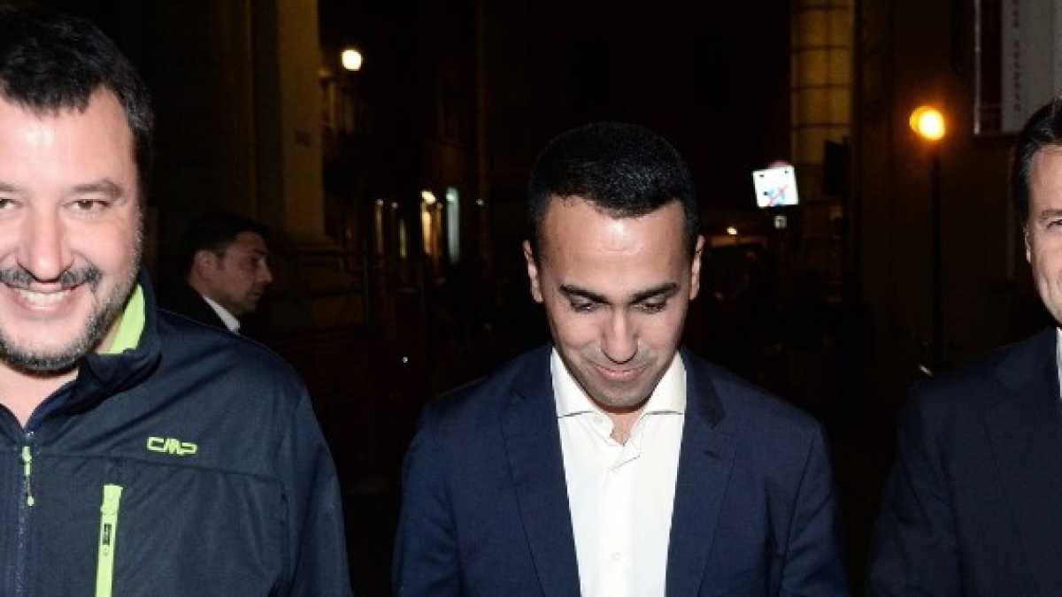 Immagine di Sì: il sovranismo è contro il popolo