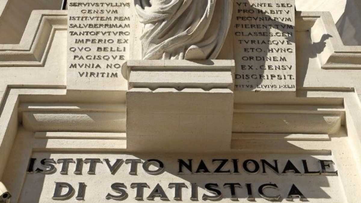 Immagine di Il pil che non cresce più e i nuovi possibili direttori dei Tg. Di cosa parlare a cena