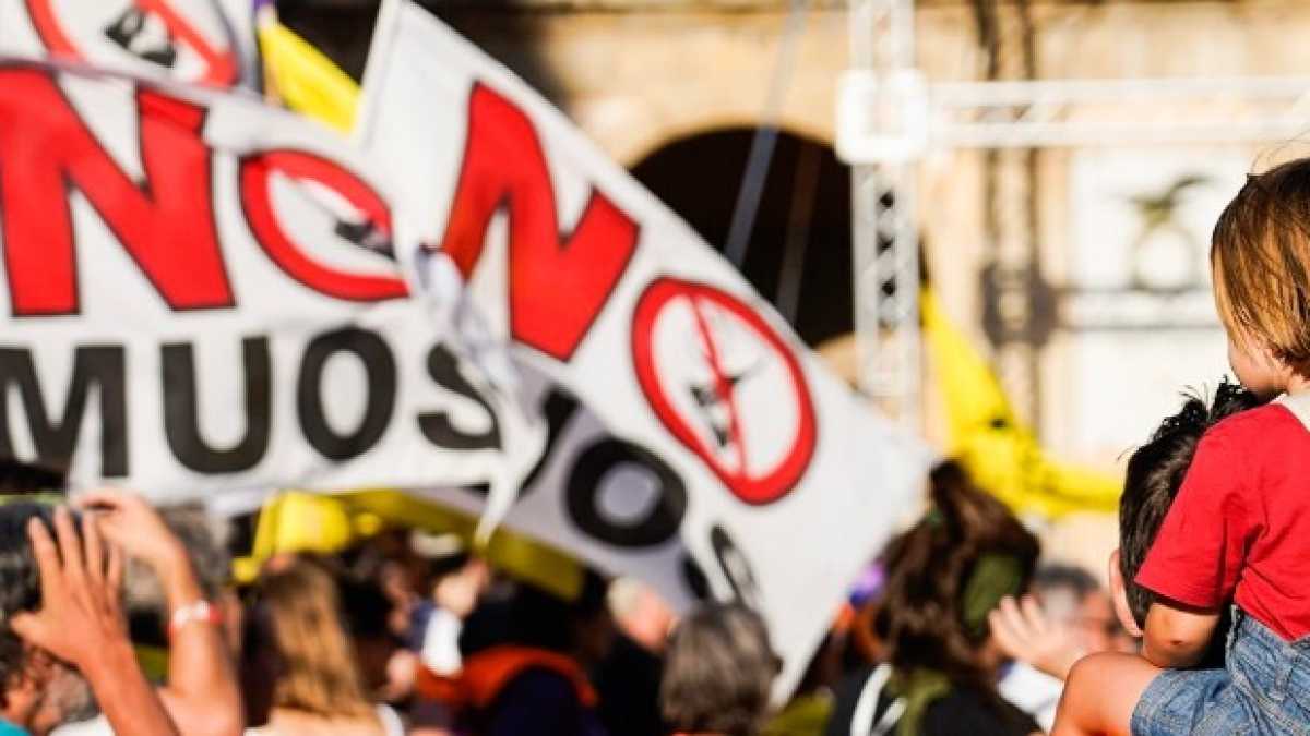 Immagine di Perché il Muos è la nuova grana del M5s con i movimenti del No