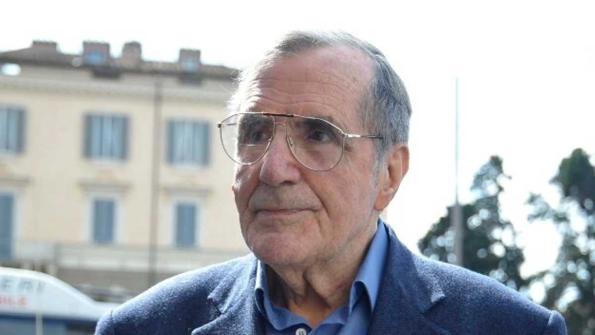 Immagine di Con Carlo Giuffrè cala il sipario sulla grande tradizione napoletana