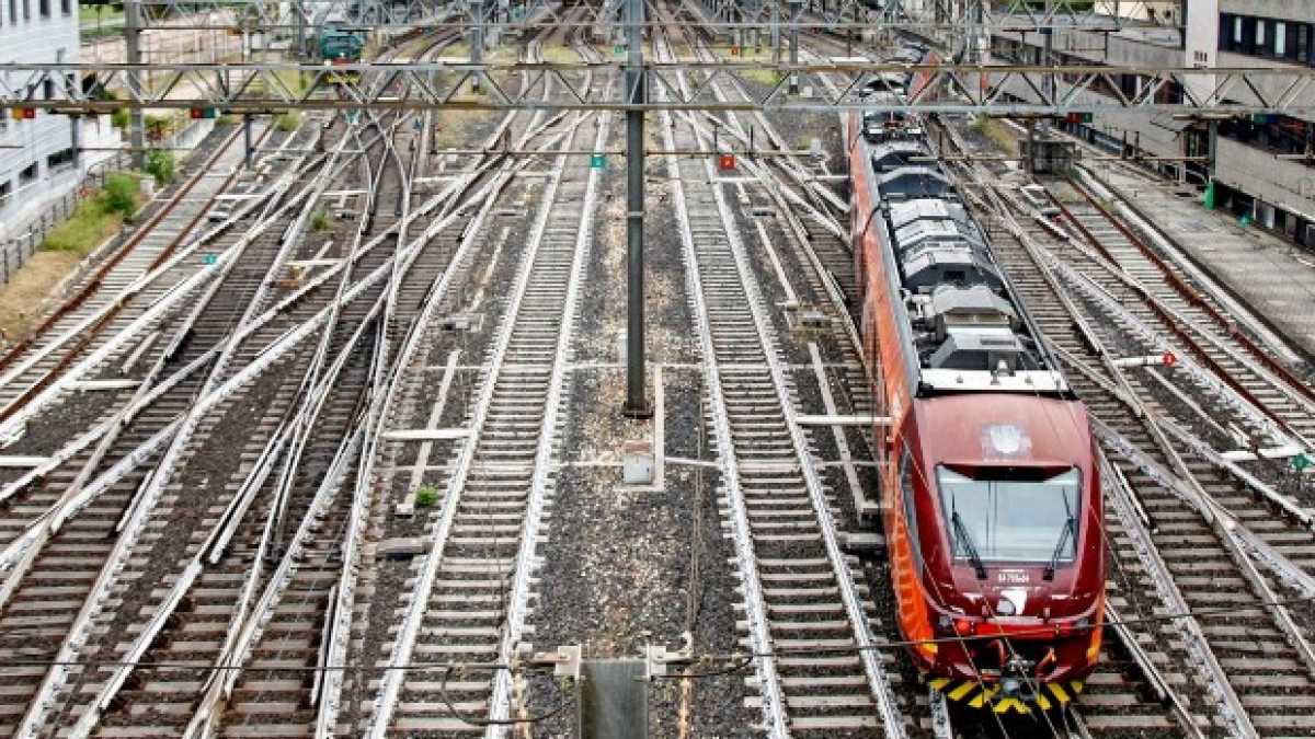 Immagine di Fs deve fare funzionare l’Alta velocità (e lasci stare Alitalia)