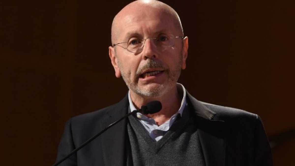 Immagine di Masciandaro all’ombra di Minenna. L’altro uomo a 5 stelle per Consob