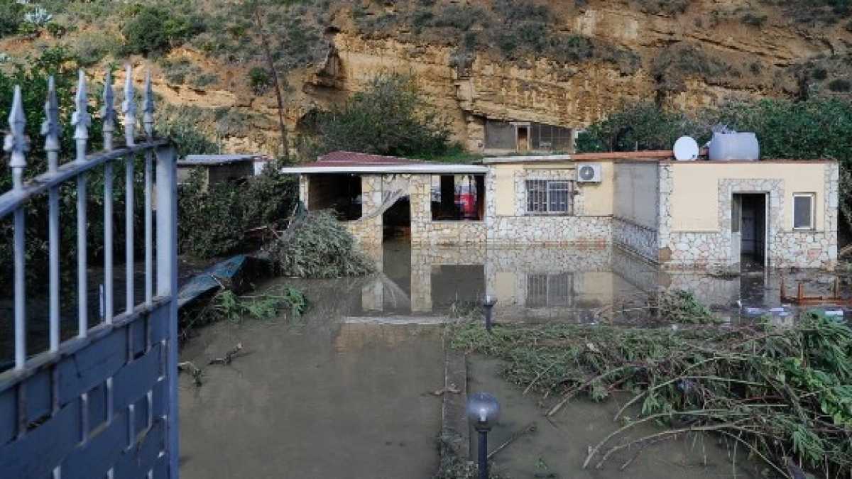 Immagine di Perché la pericolosità del governo si spiega bene con i fondi europei rifiutati