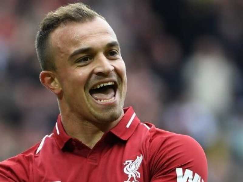 Xherdan Shaqiri con la maglia del Liverpool (foto LaPresse)