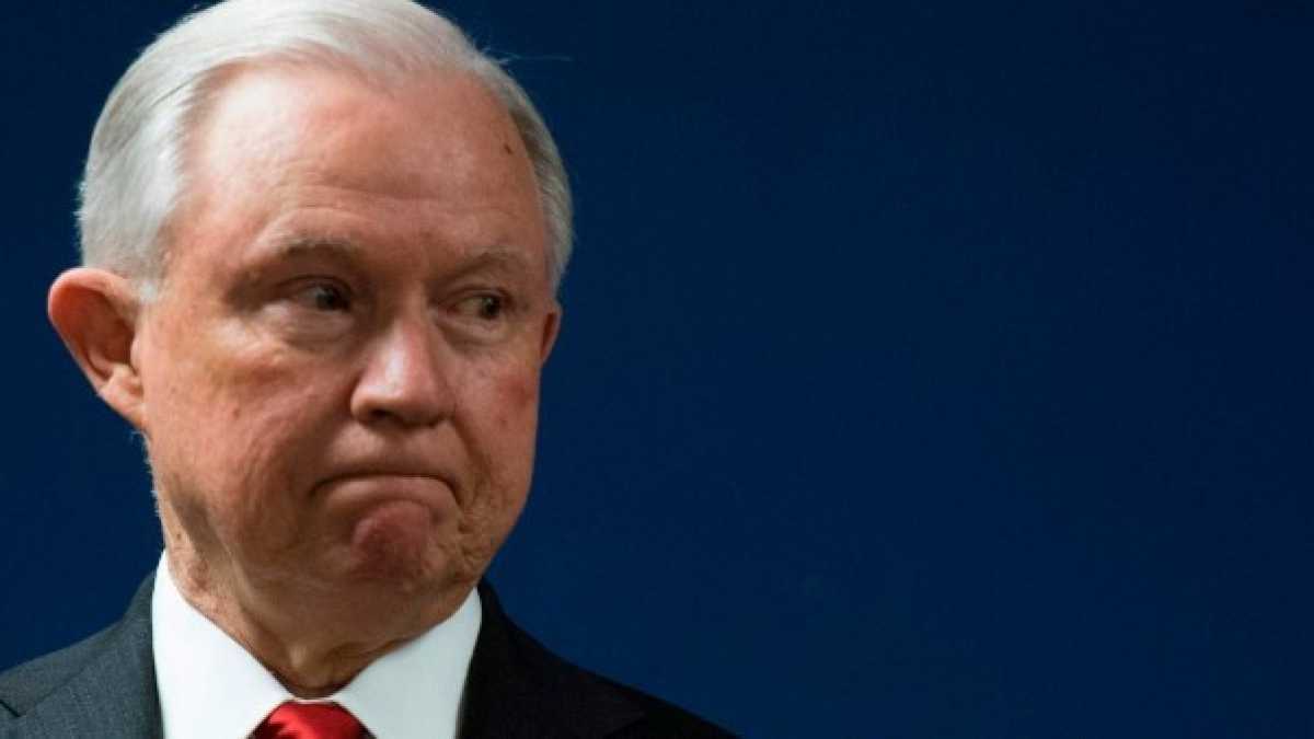 Immagine di Trump liquida Sessions. Ecco perché quello del ministro della Giustizia era un addio annunciato