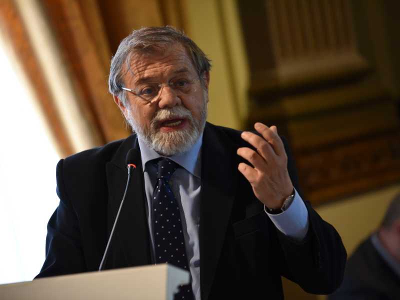 Il politologo Angelo Panebianco (Foto Imagoeconomica)