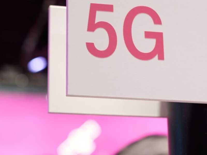 5G - Mobile World Congress 2016 (foto Kārlis Dambrāns via Flickr)