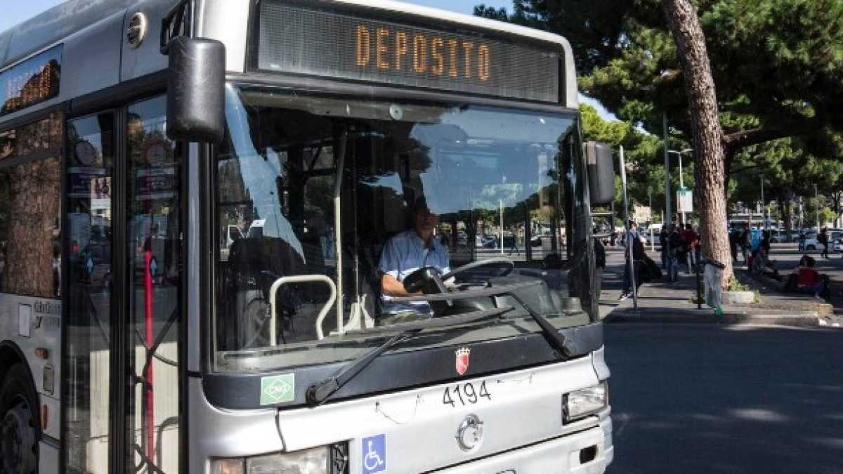 Immagine di Il referendum Atac e il M5s che si dimentica della democrazia diretta