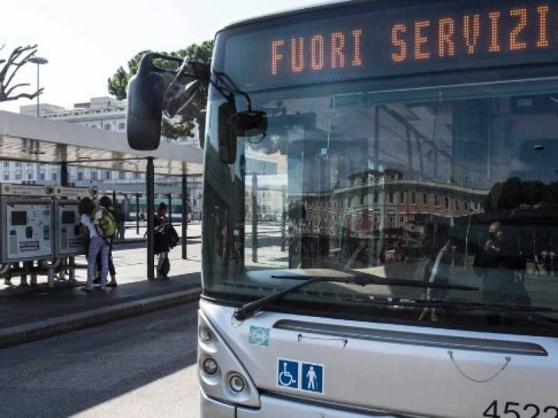 Il referendum sull'Atac si svolger&agrave; domenica 11 novembre (Foto LaPresse)