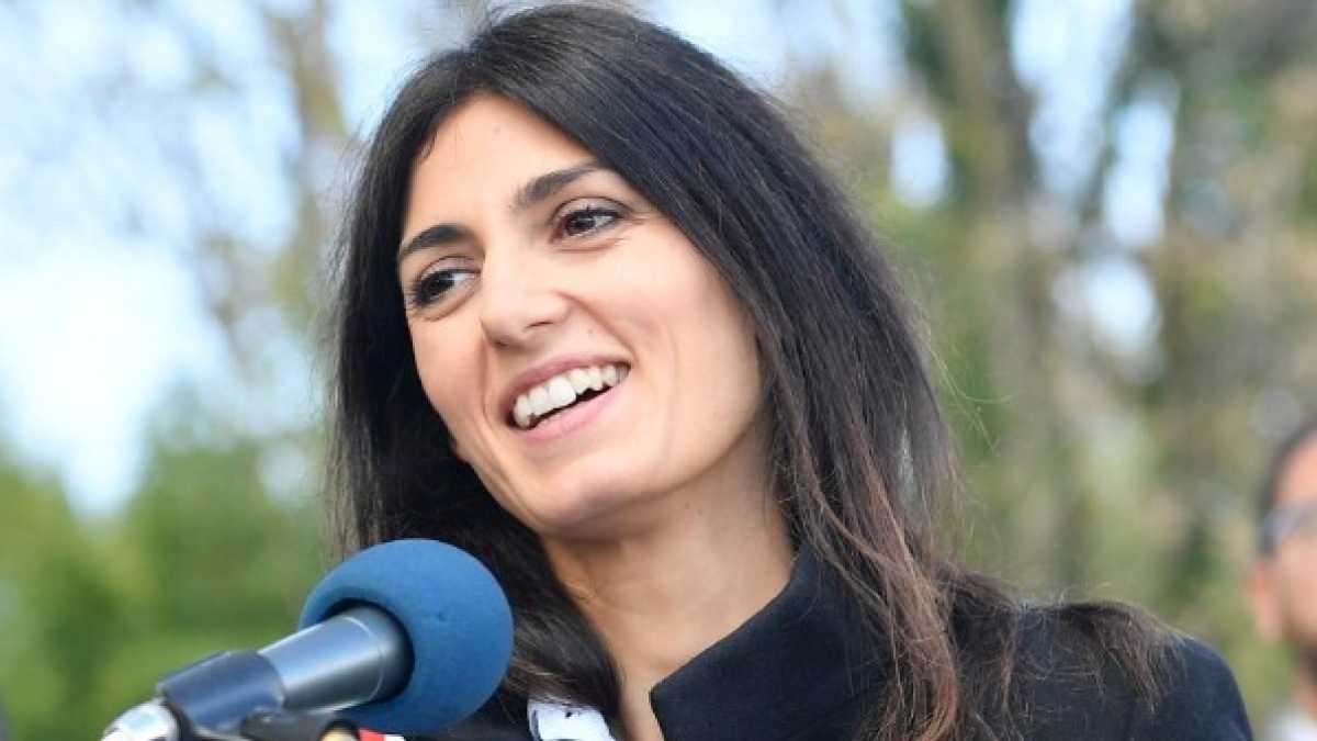 Immagine di L'assoluzione di Raggi è una splendida notizia