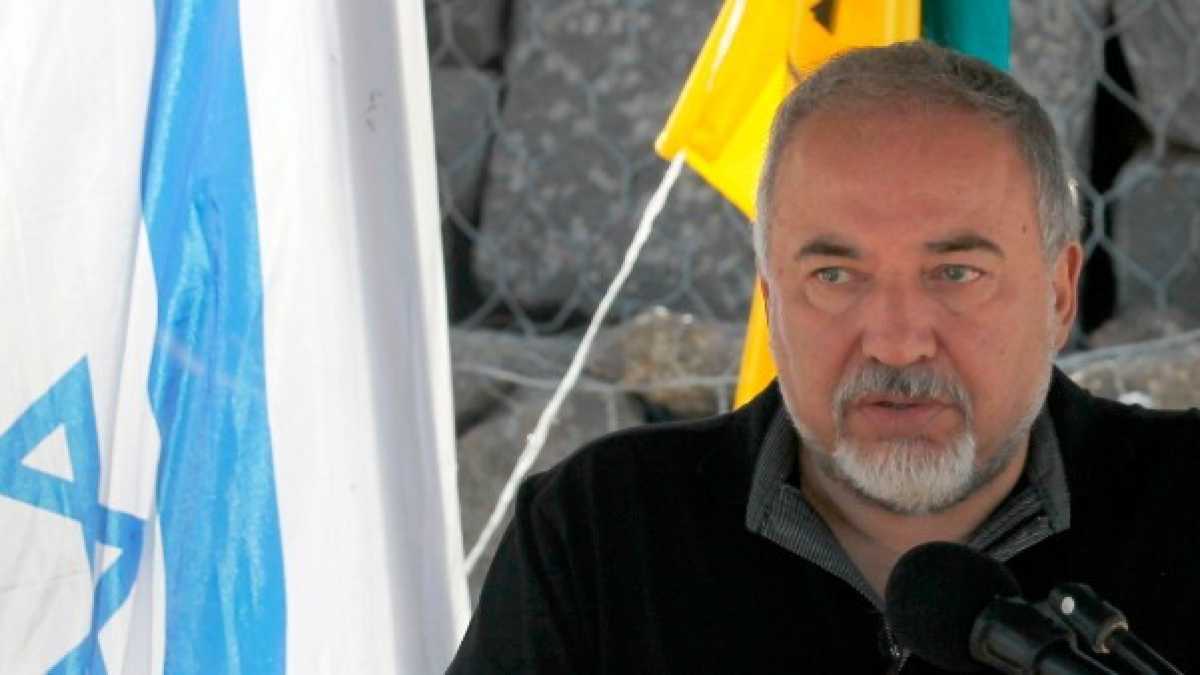 Immagine di Perché Lieberman si è dimesso