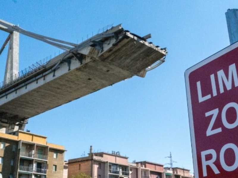 Ponte Morandi (foto LaPresse)