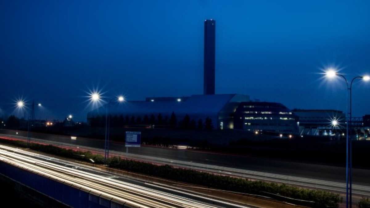 Immagine di Si può contenere la monnezza populista