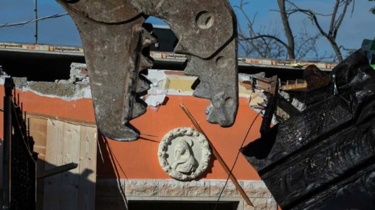 Immagine di Sgomberi e demolizioni in diretta. Ecco il nuovo format tv del governo gialloverde