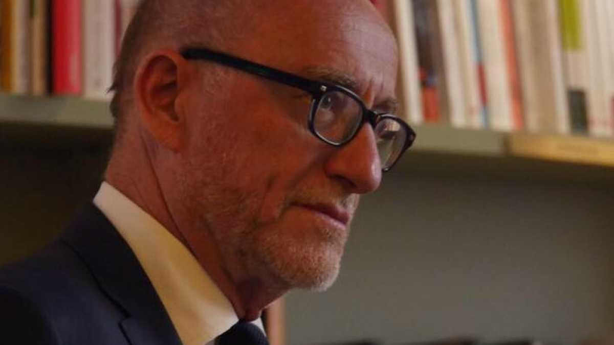 Immagine di Femministe e islamisti uniti contro l’uomo di Macron per i diritti umani