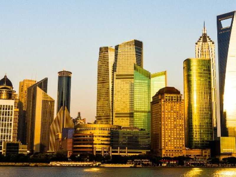 La skyline di Shanghai (Foto Pixabay)