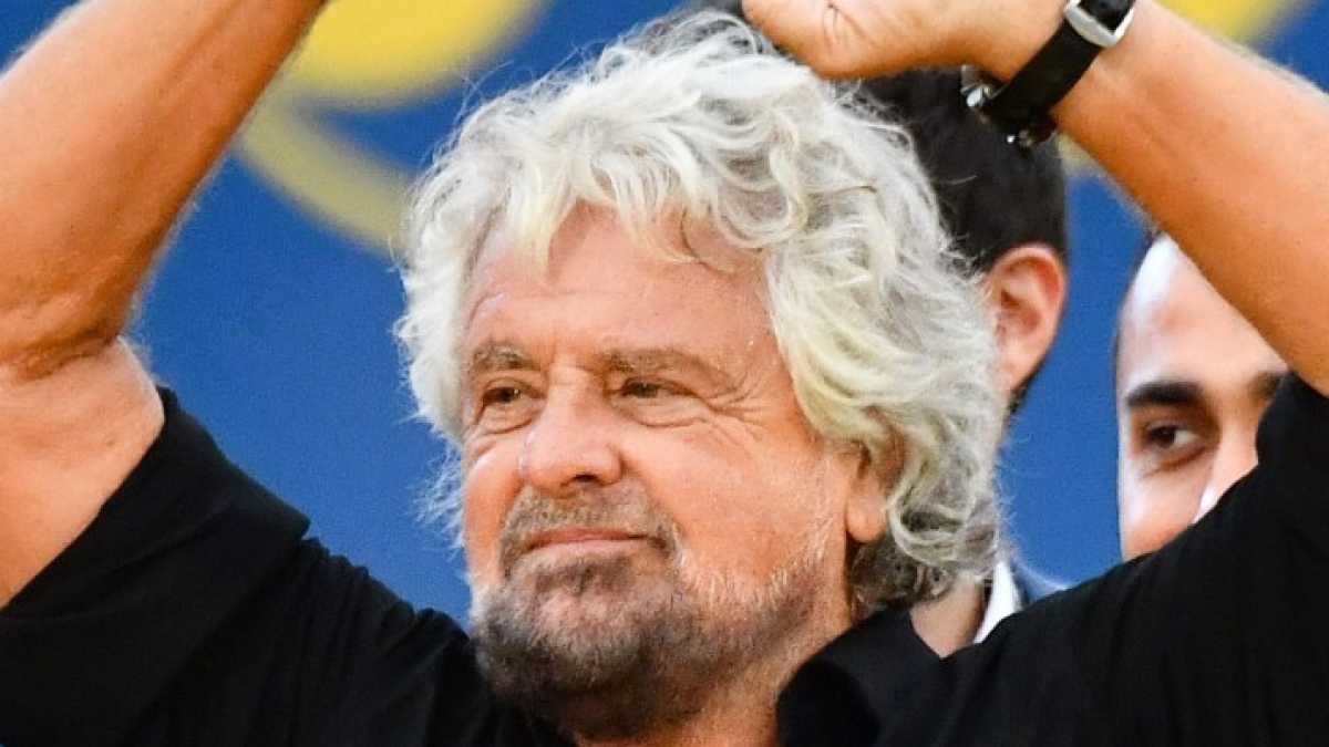 Immagine di Beppe Grillo salvato dalla prescrizione che il M5s vorrebbe abolire