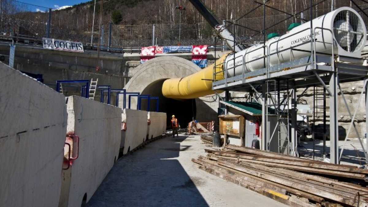 Immagine di Per Rixi l'unico problema delle grandi opere è la lentezza con cui vengono fatte