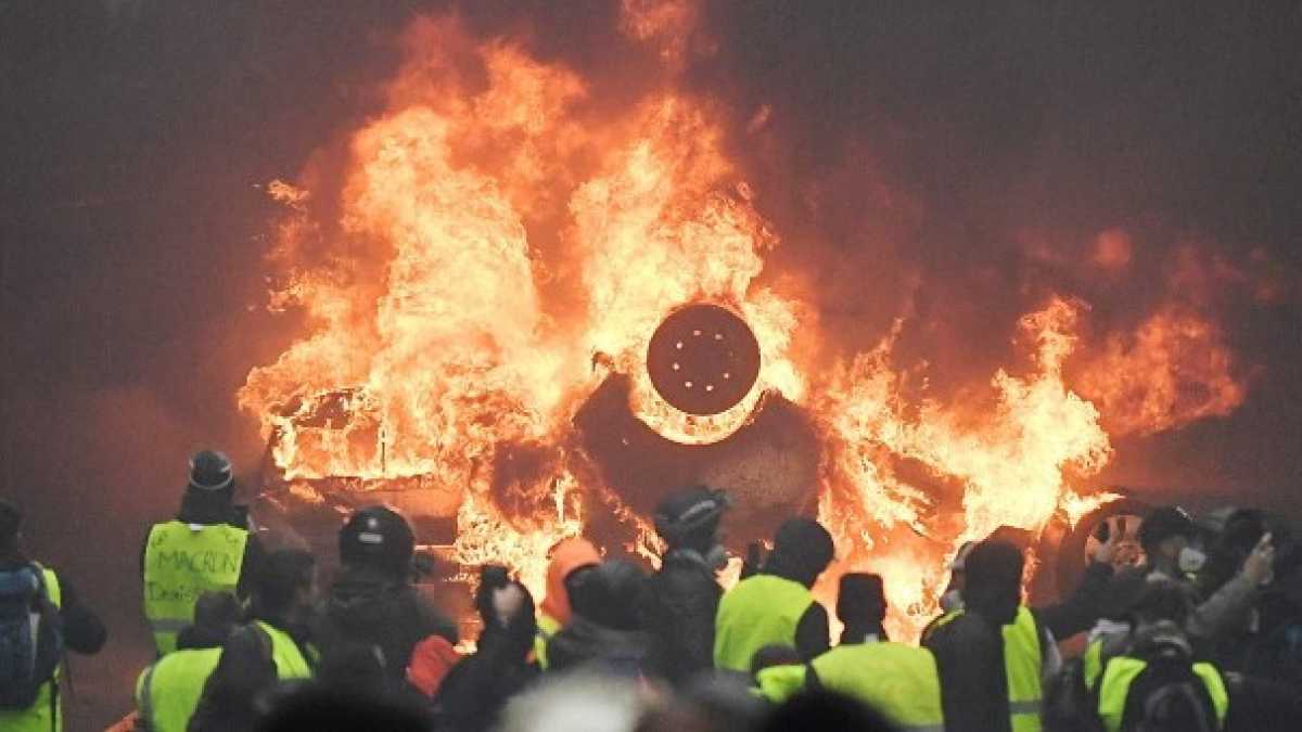 Immagine di Dalla Francia all'Italia, che pena il rinculo del potere