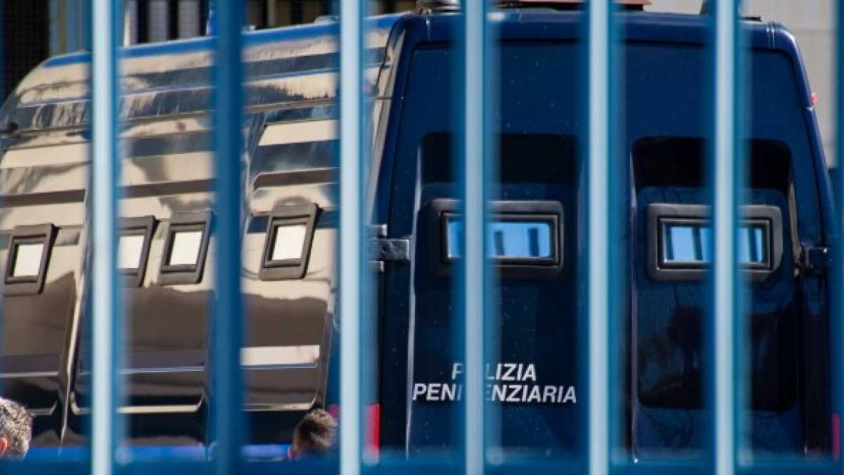 Immagine di Perché se calano i reati aumentano i detenuti?