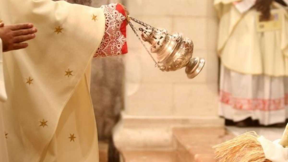 Immagine di Il prete anti-Salvini chiude la chiesa per Natale: “Protesta contro il decreto sicurezza”